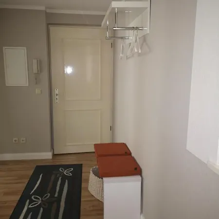 Apartment Cecile *